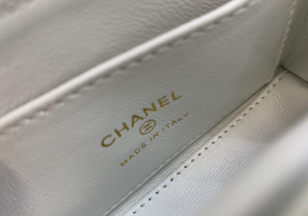 Custom luxury women's handbags