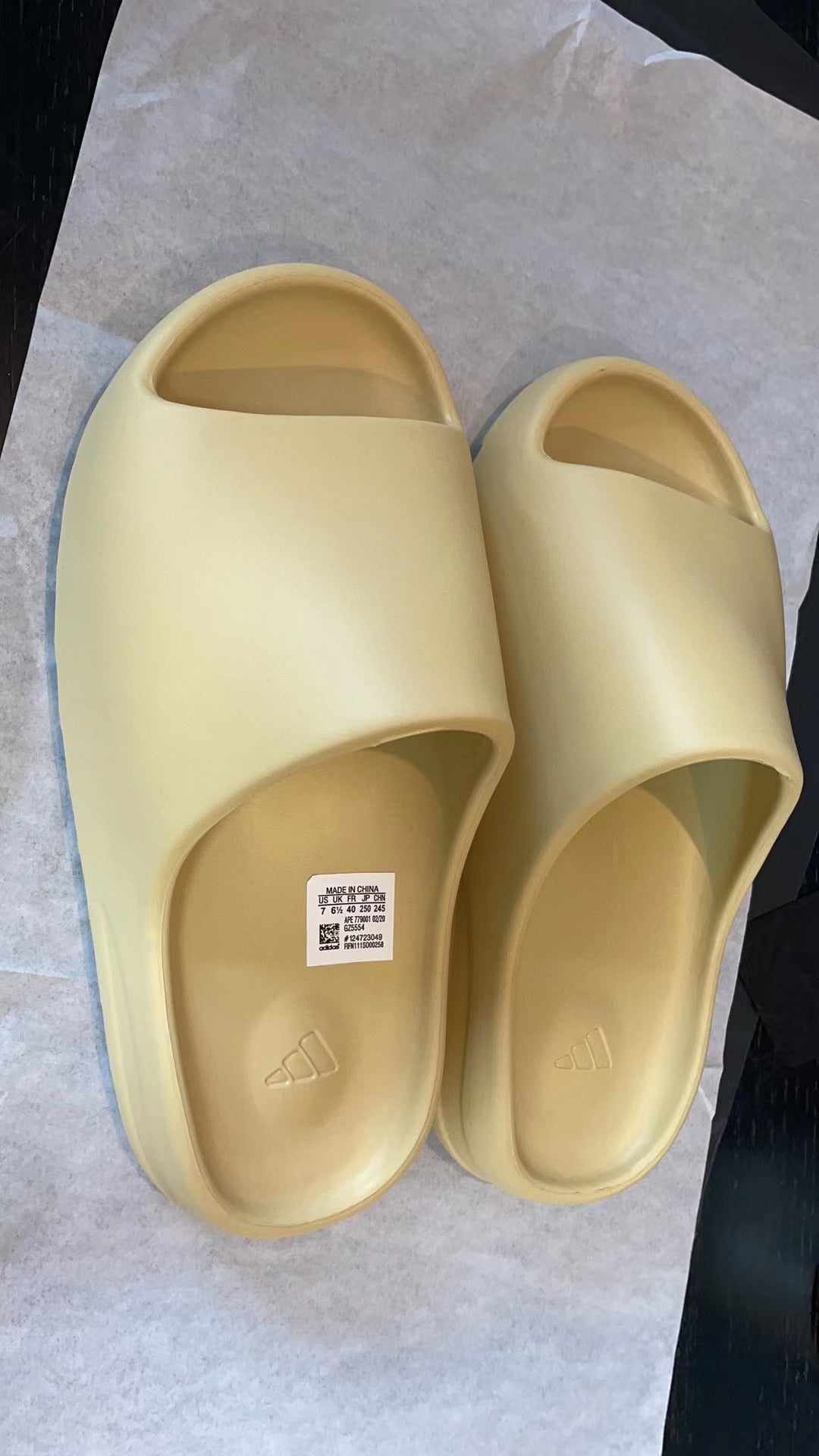 sneaker shoes women and men slides