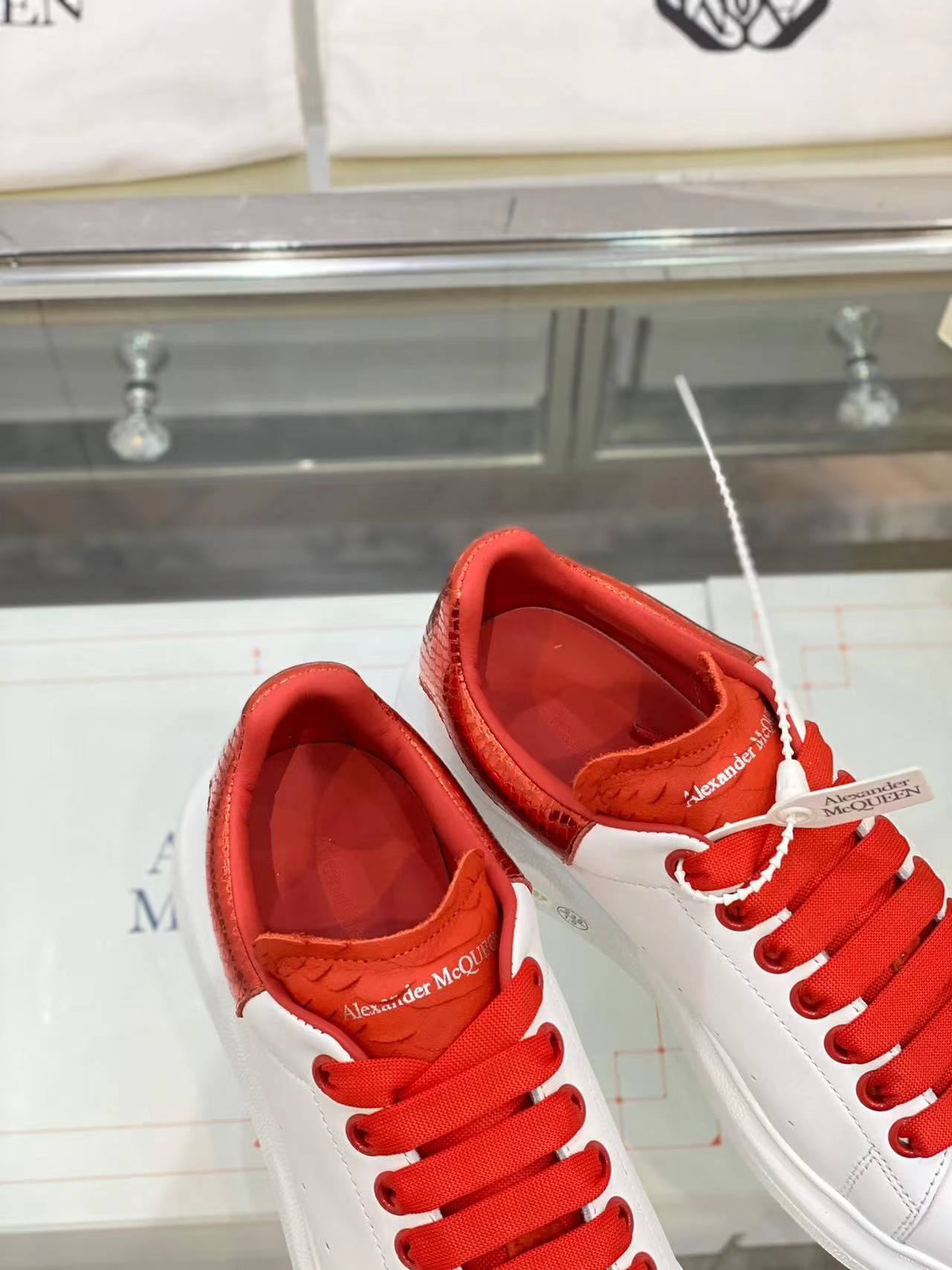 sneaker shoes women and men AM01