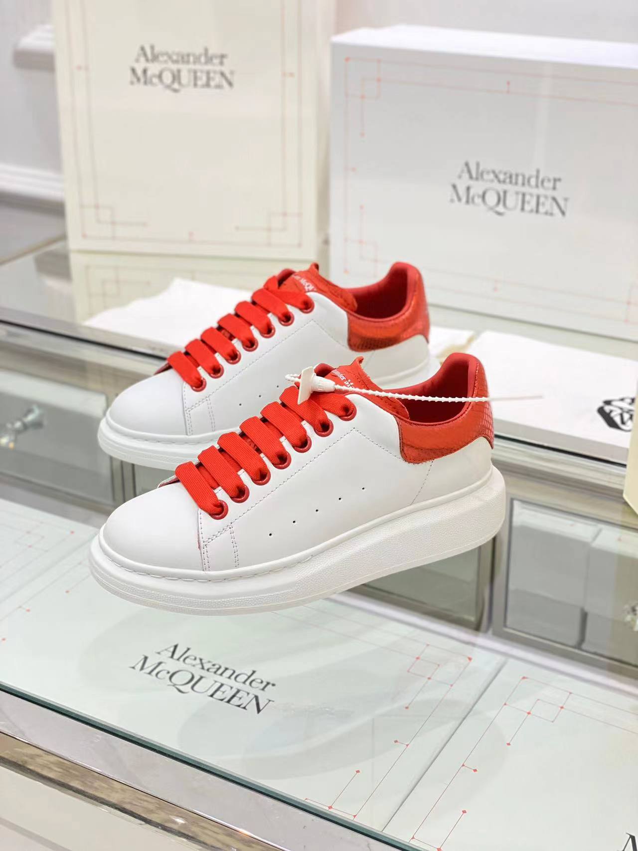 sneaker shoes women and men AM01