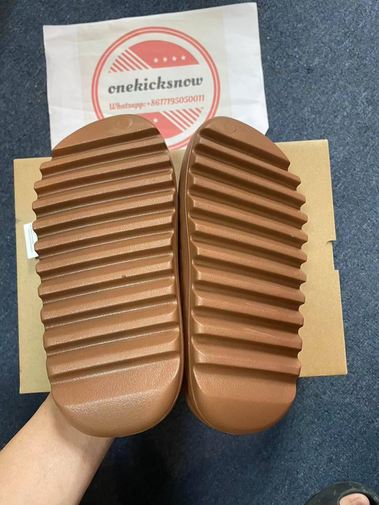 sneaker shoes women and men slides-02