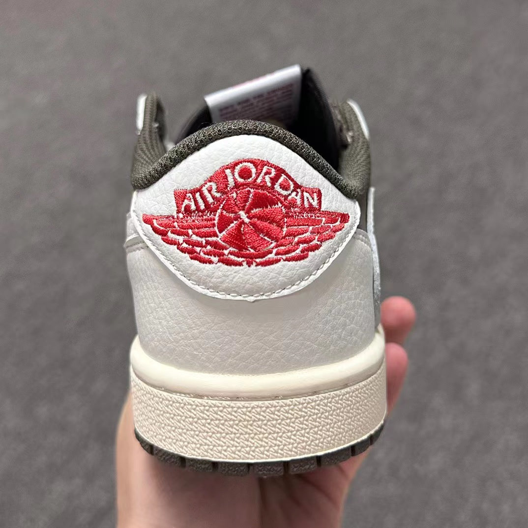 sneaker shoes women or men AJ01