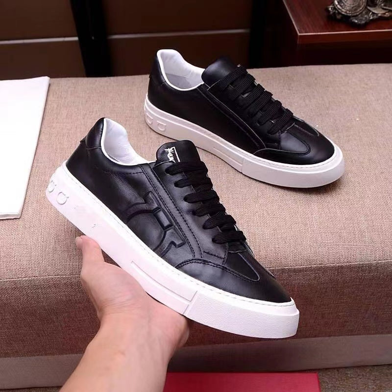 Sneaker shoes FOR WOMEN AND MEN