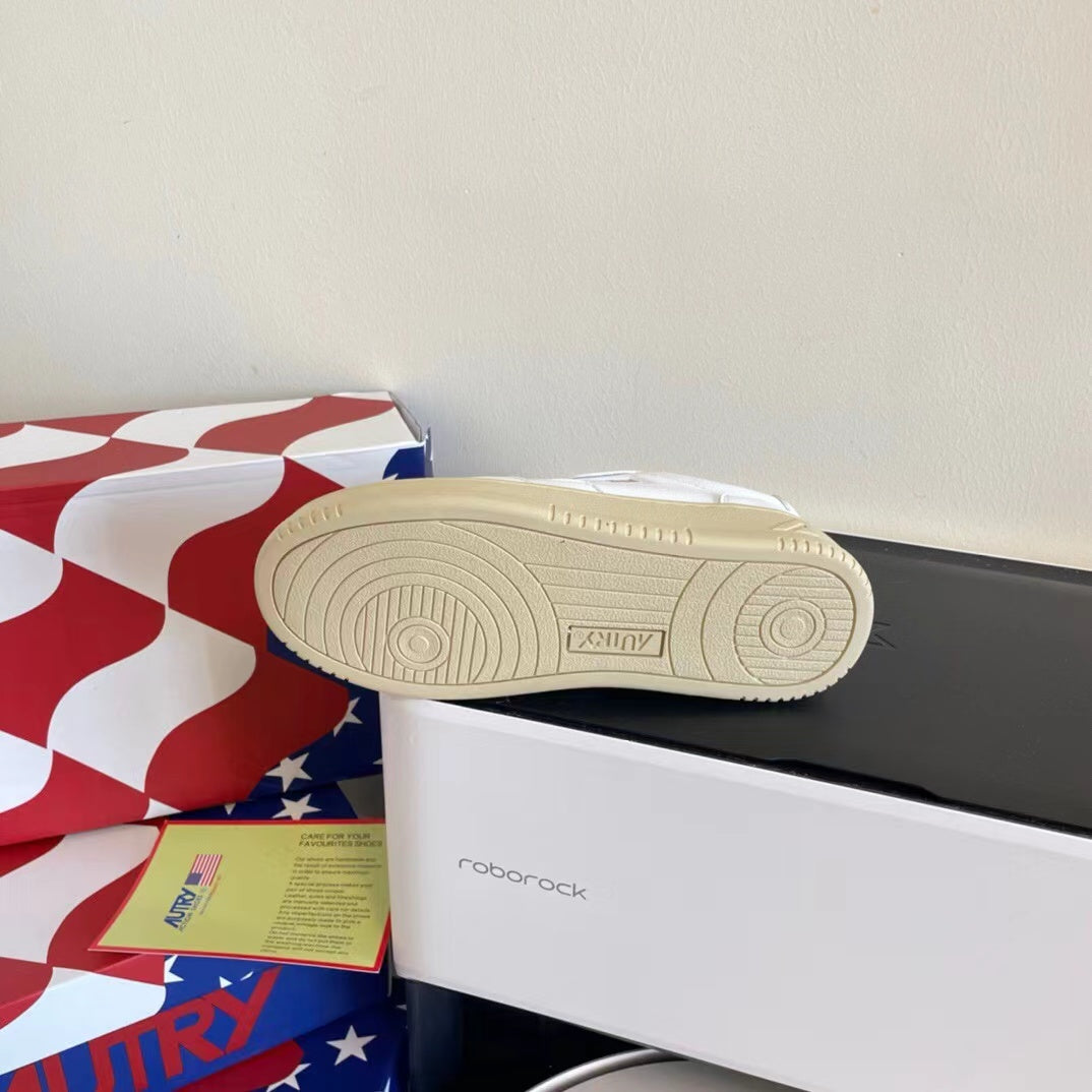 sneaker shoes No2.16-new shoes
