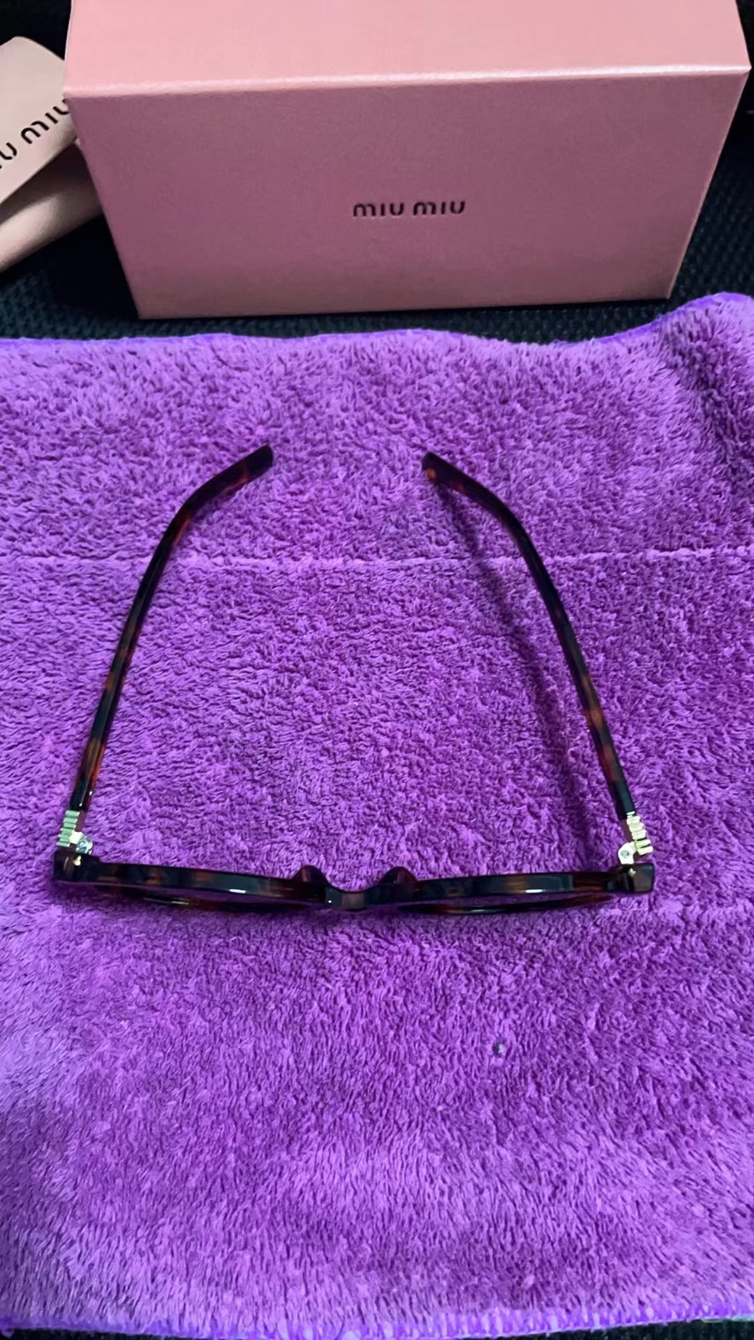 Accessory sung lasses Luxury sunglasses for men and women, brand new
