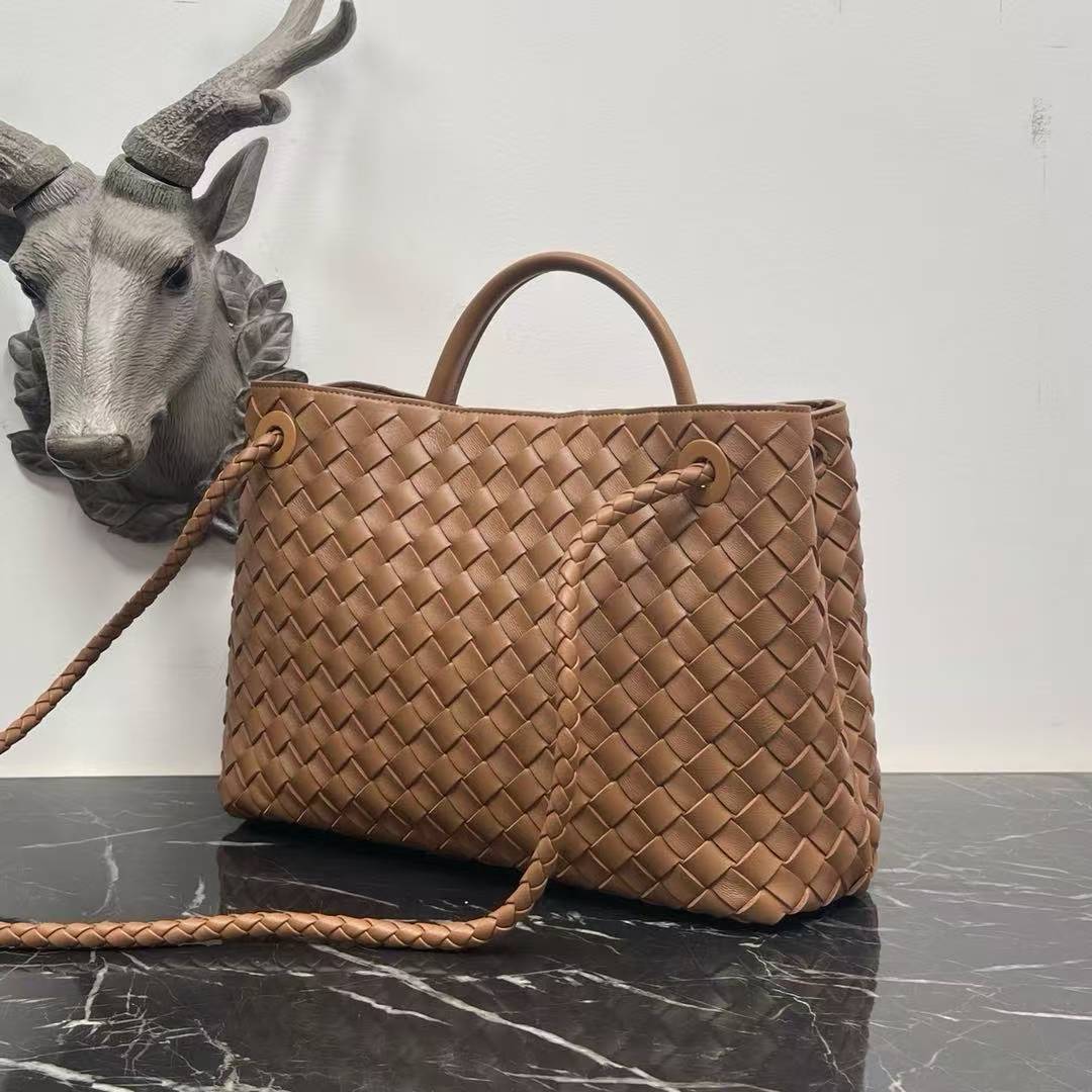 Custom luxury women's shoes handbag