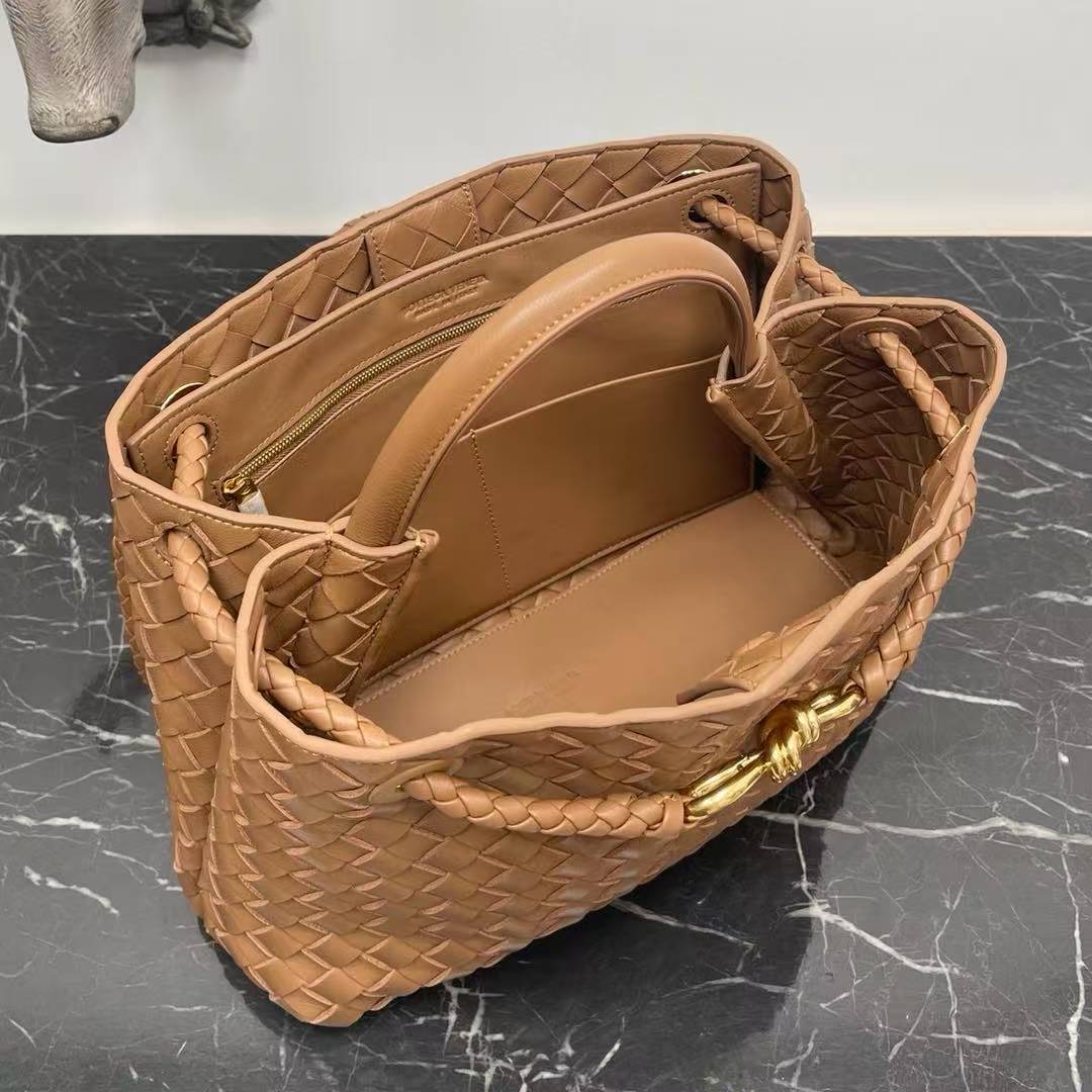 Custom luxury women's shoes handbag