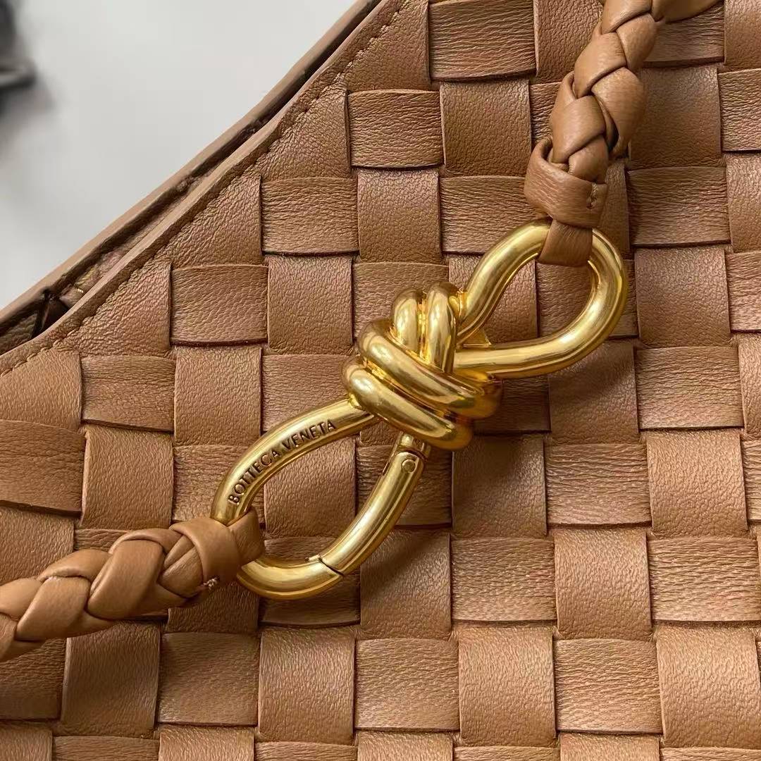 Custom luxury women's shoes handbag