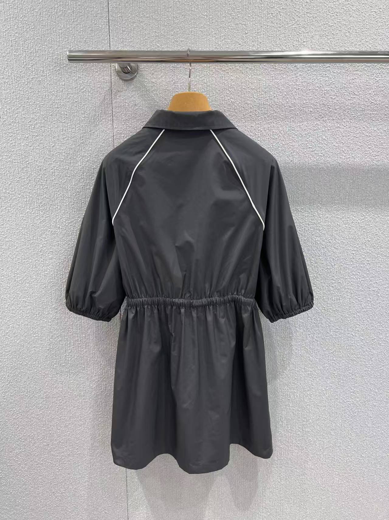 Customized luxury women's clothing