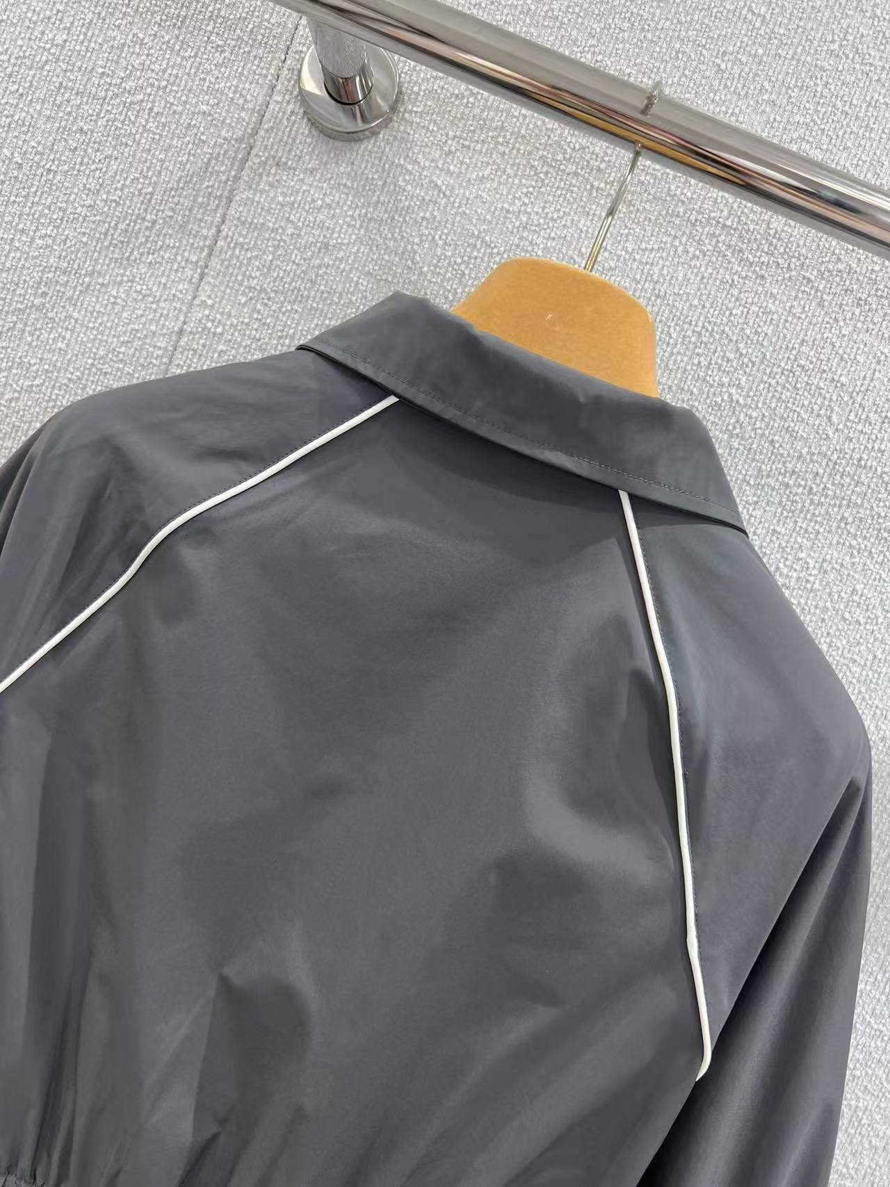 Customized luxury women's clothing