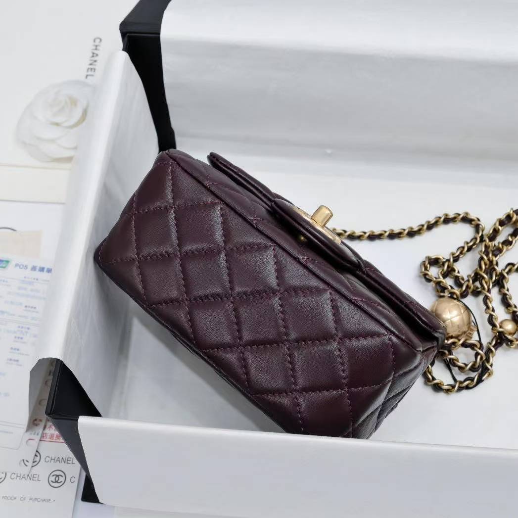 Customized luxury women's handbags