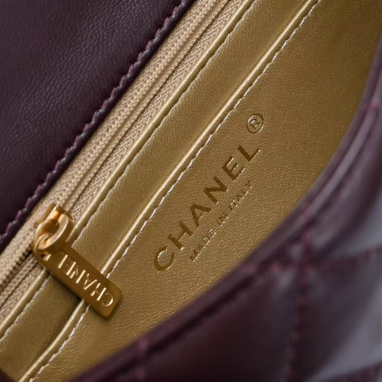Customized luxury women's handbags