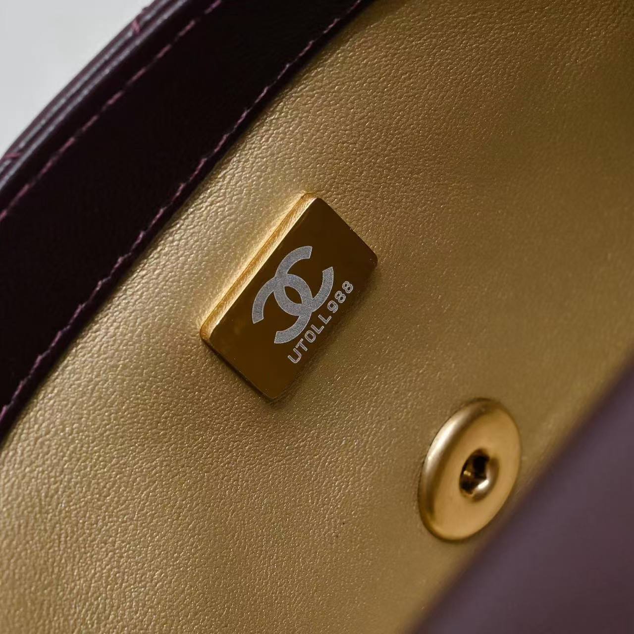 Customized luxury women's handbags
