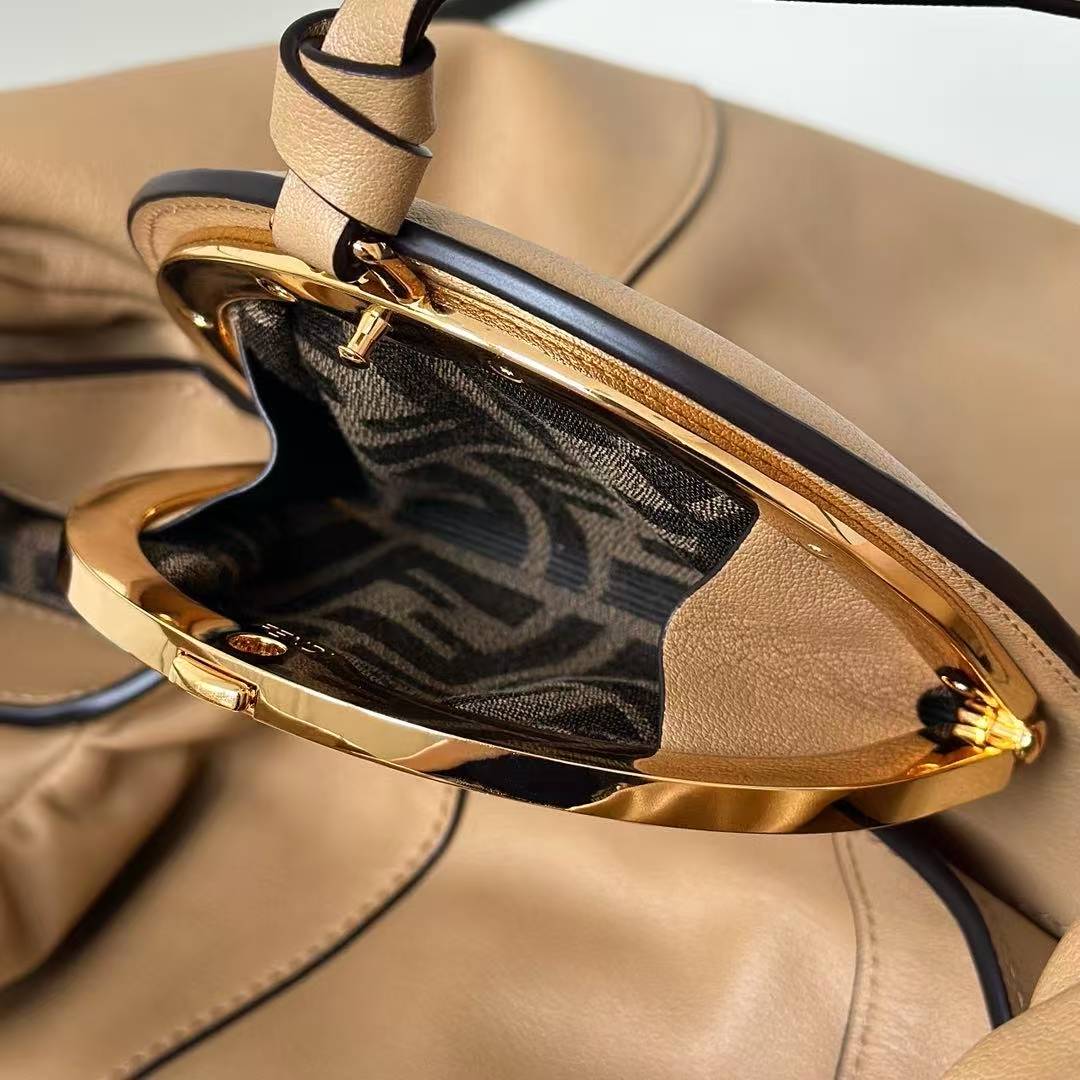 Women who customize luxury handbags