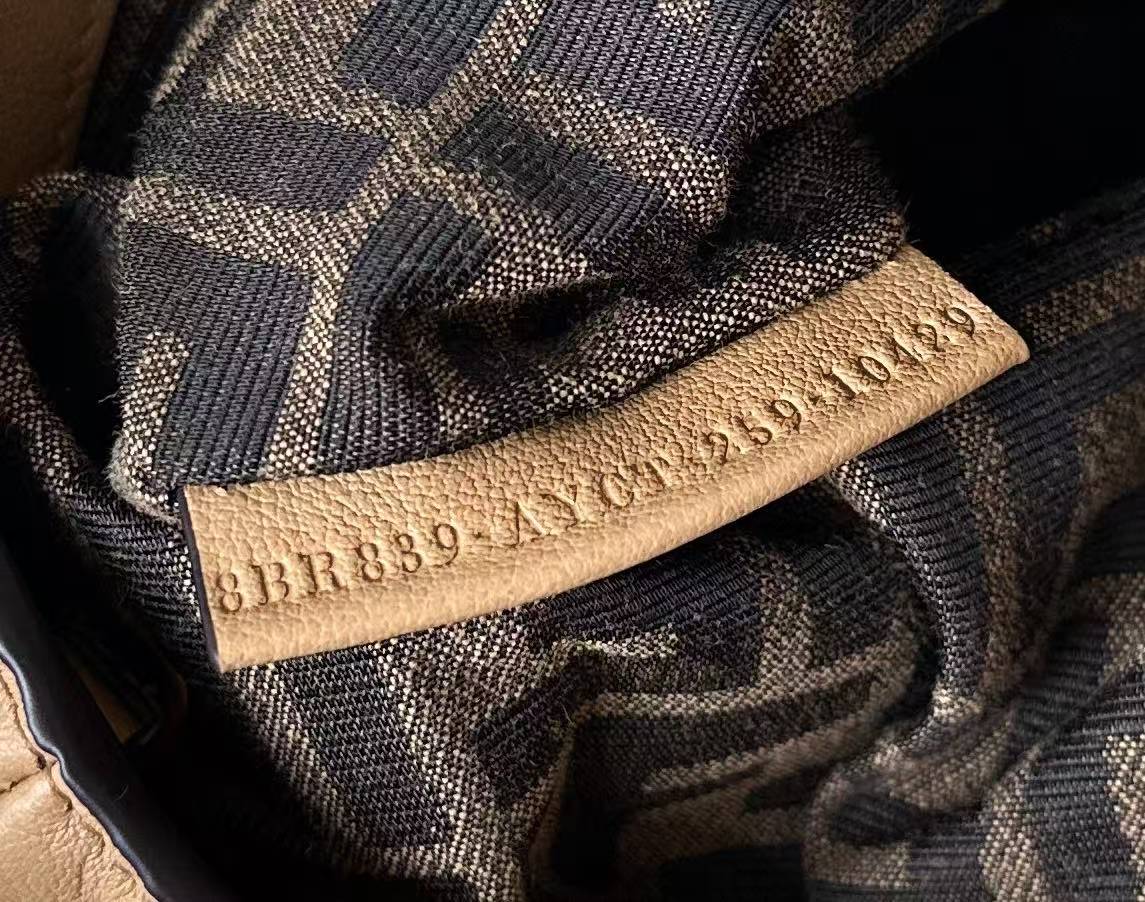 Women who customize luxury handbags