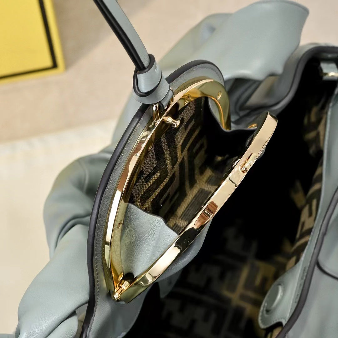 Customized luxury handbags