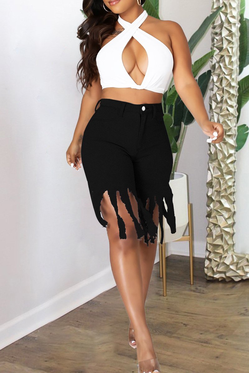 Plus Size Denim Tassel Hem Pocket Shorts