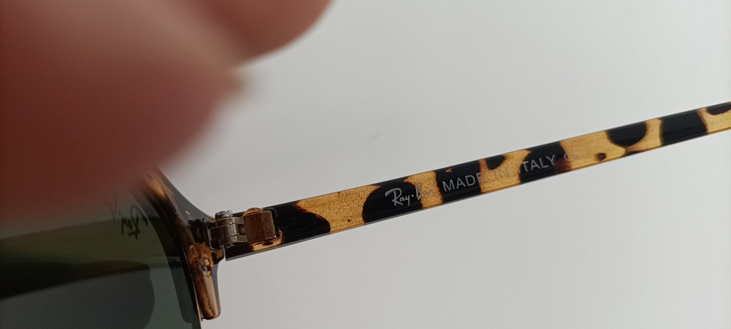 Luxury accessories A27