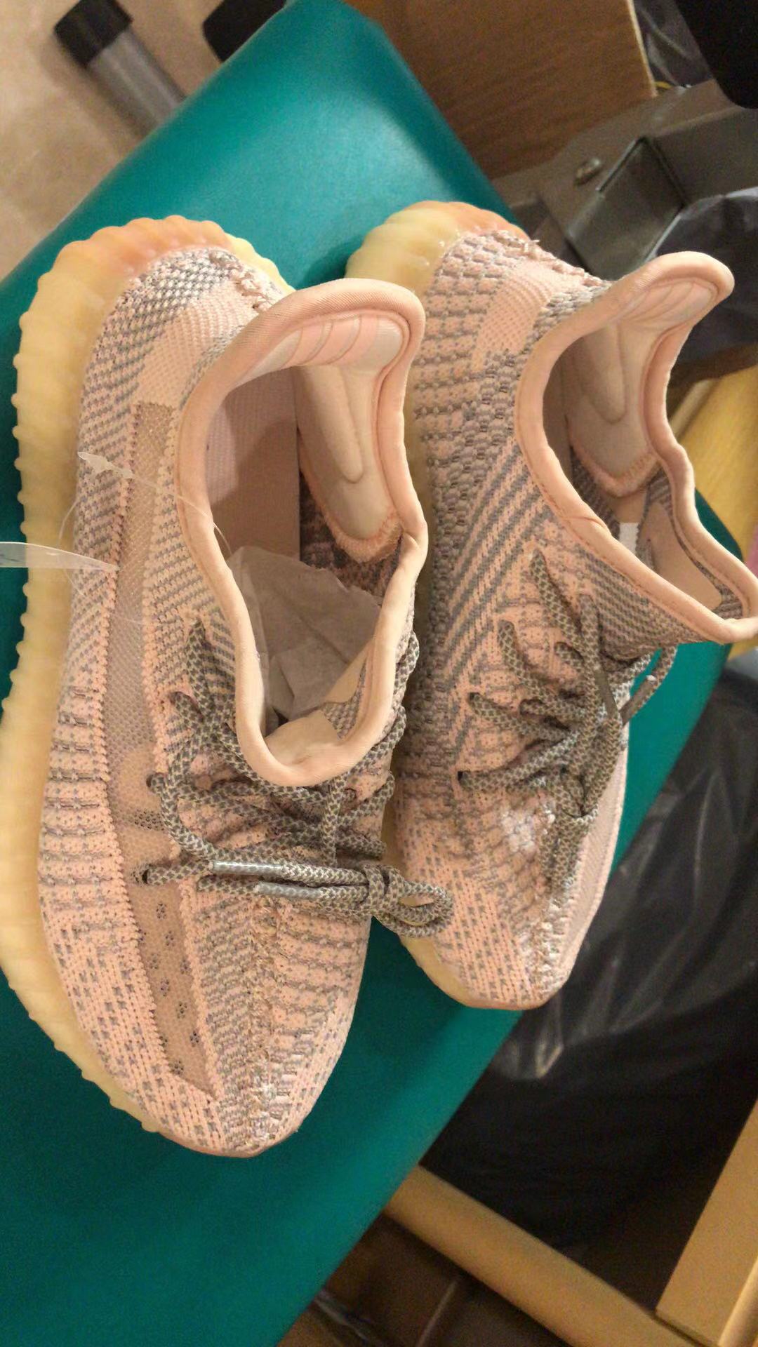 sneaker shoes for women men Synth Non-Reflective