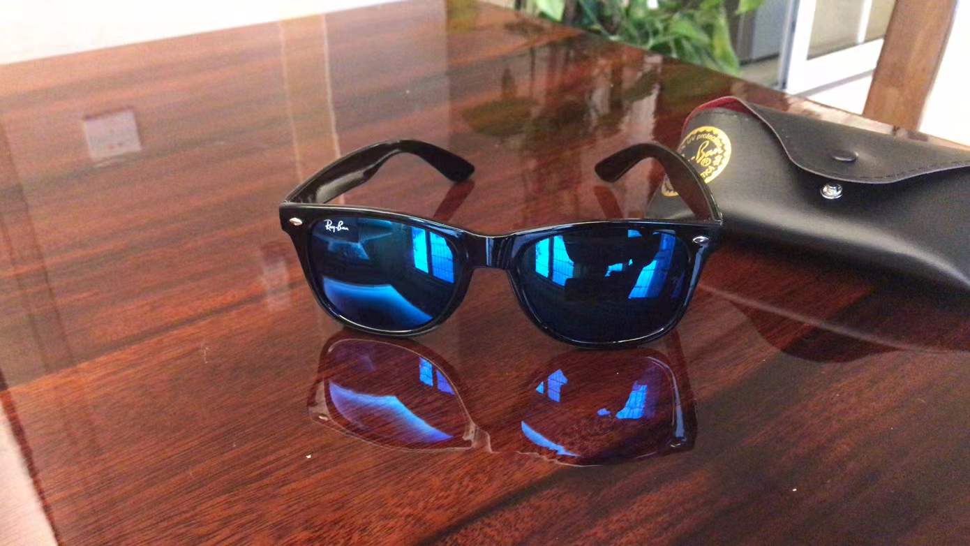 Luxury accessories A18