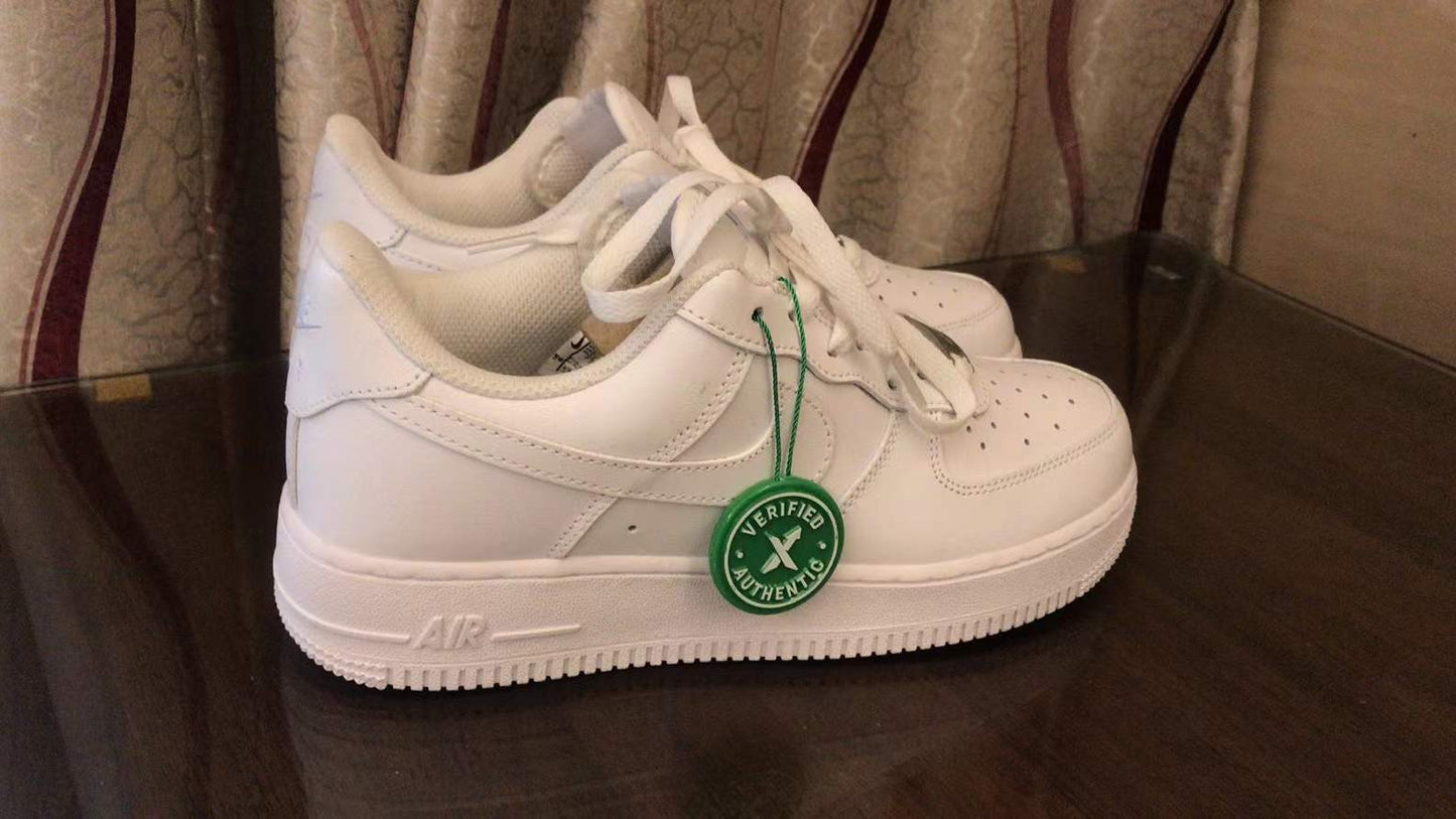 sneaker shoes Low-top Triple White 315122-111
