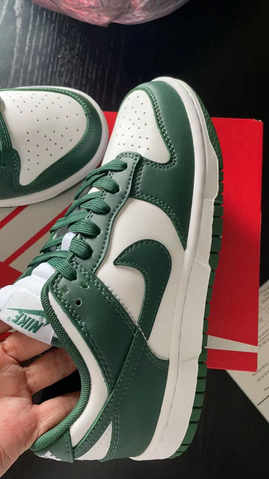 sneaker shoes SB Dunk Low GS 'Michigan State'