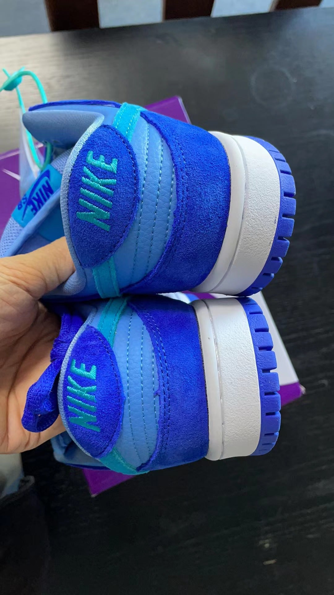 sneaker shoes SB DUNK LOW PRO BLUE RASPBERRY