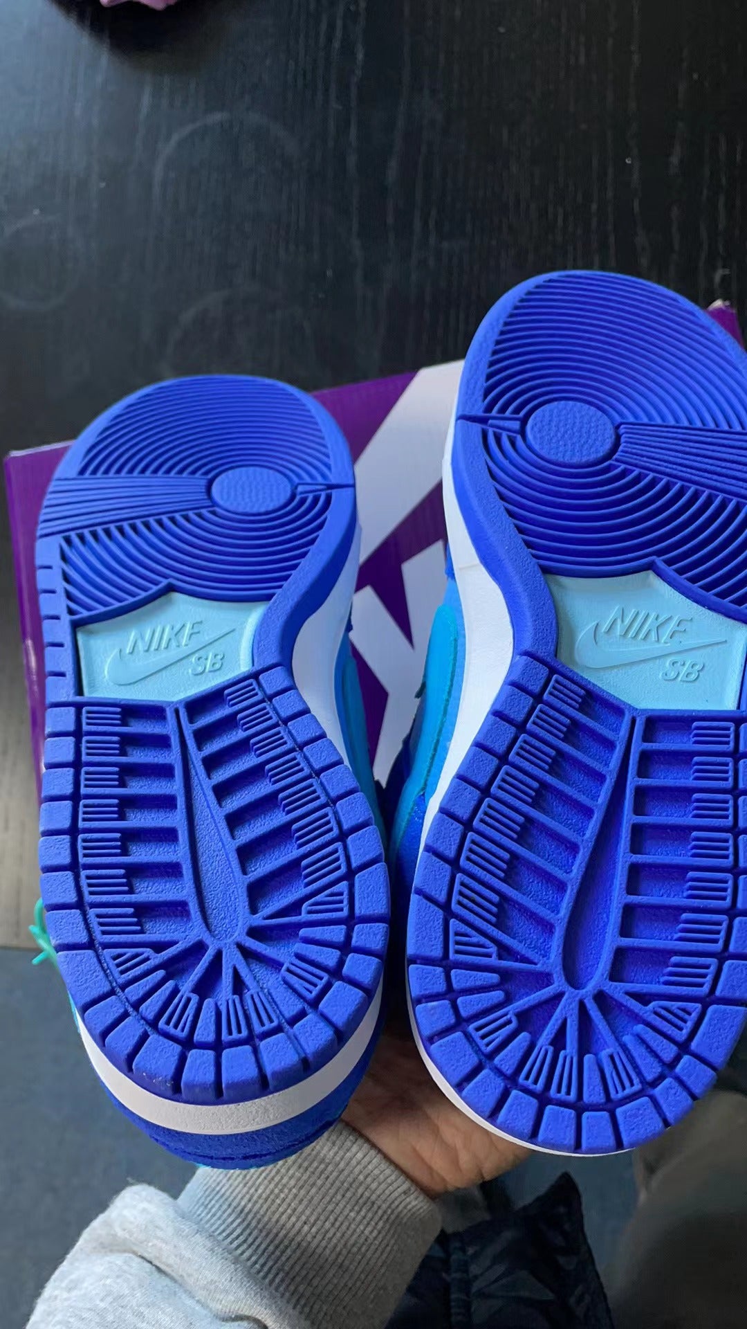 sneaker shoes SB DUNK LOW PRO BLUE RASPBERRY