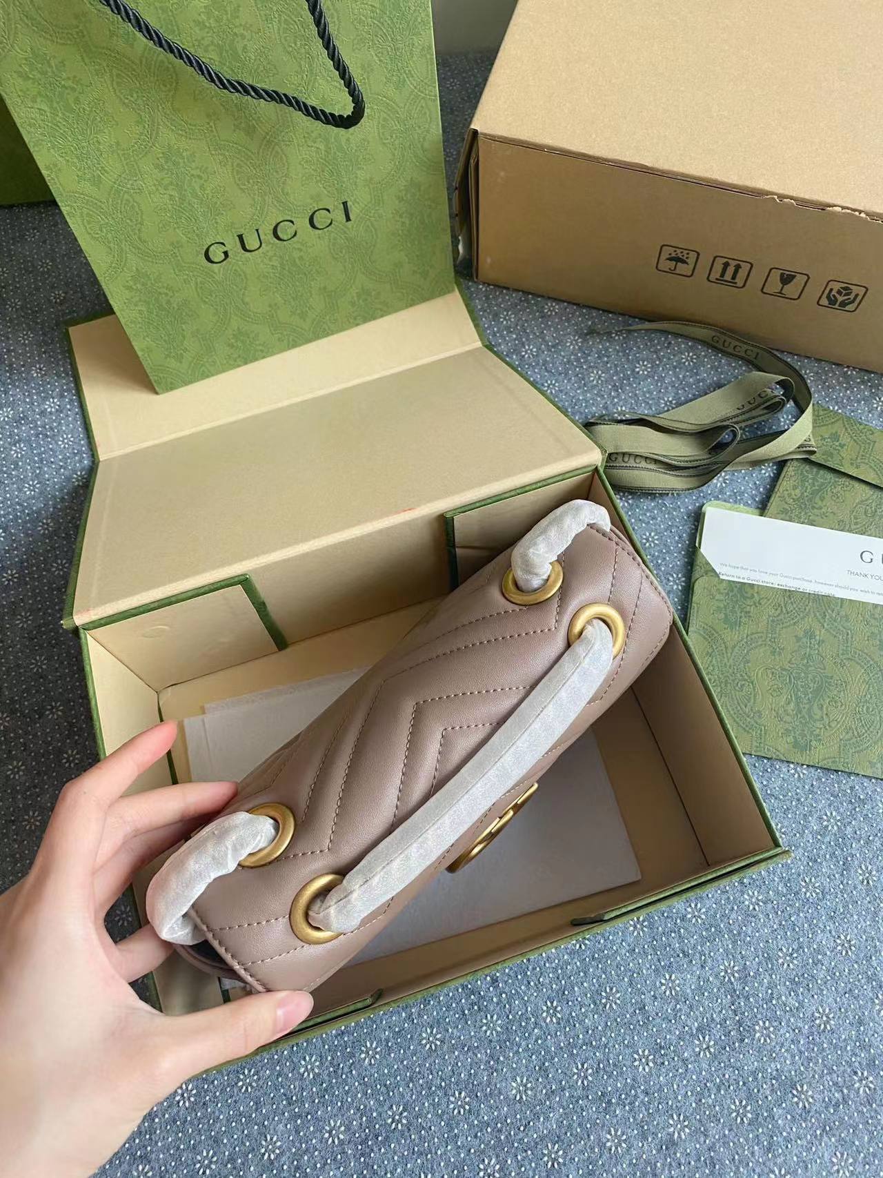 Luxury accessories A35