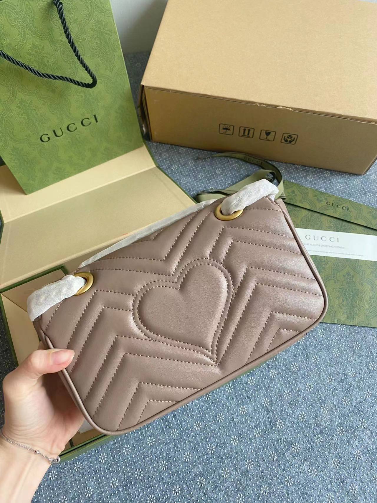 Luxury accessories A35