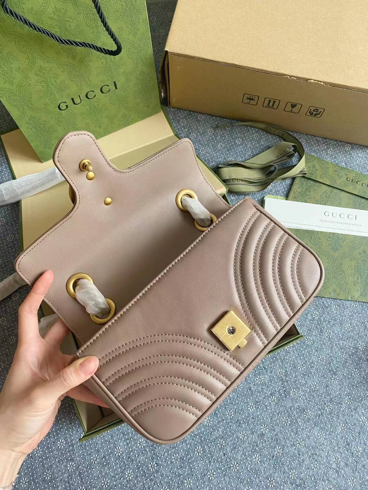 Luxury accessories A35