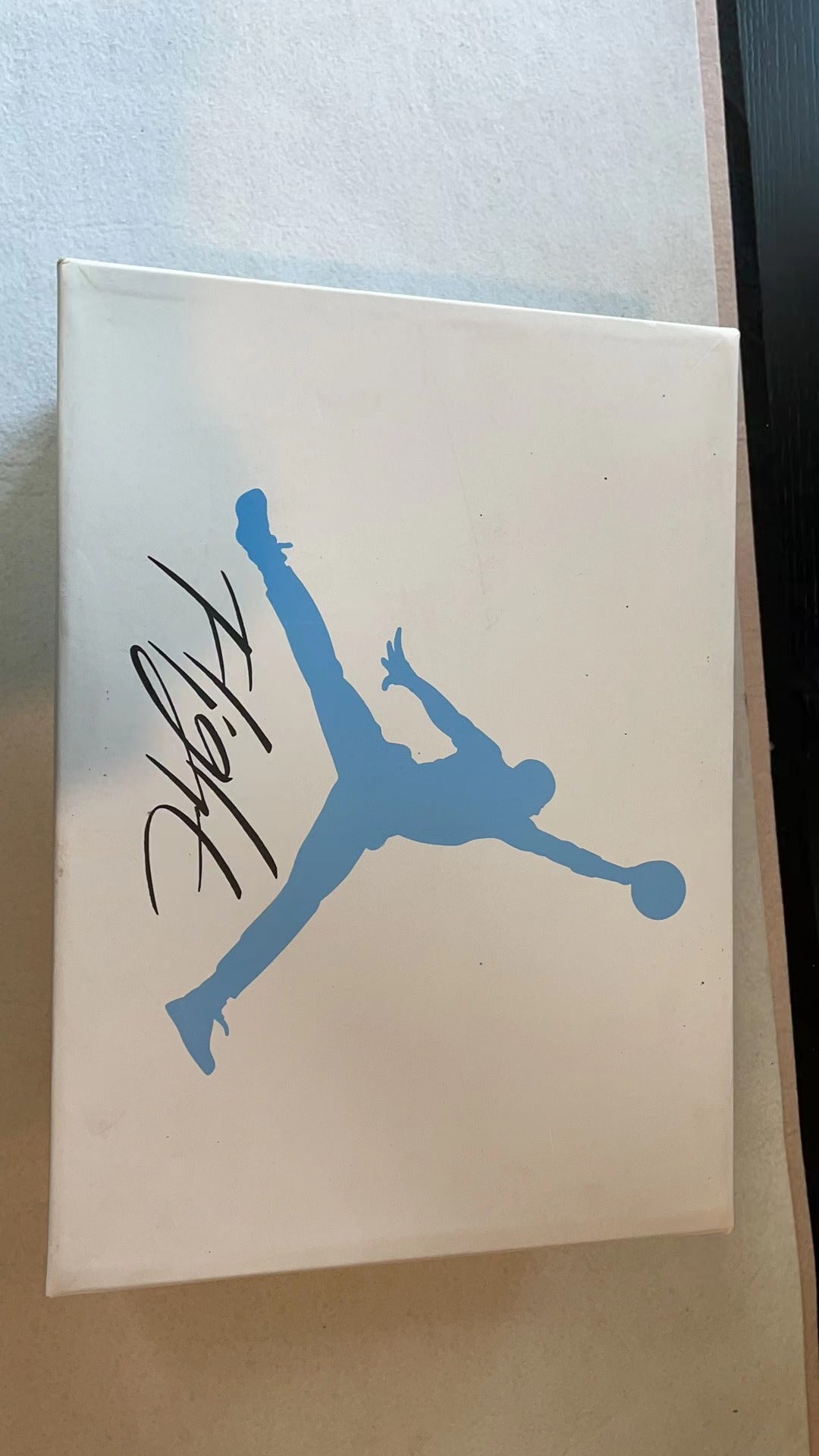 sneaker shoes Basketball shoes for women and men
