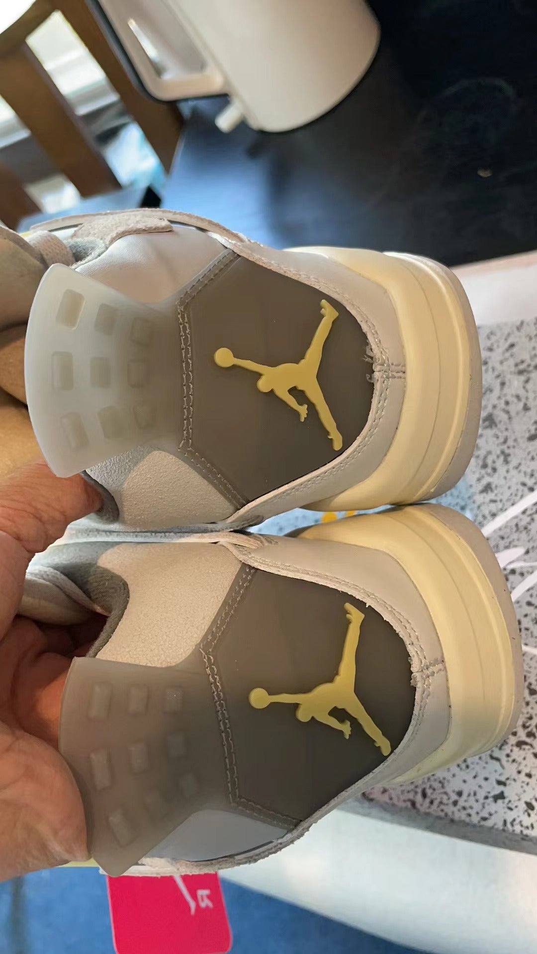 sneaker shoes Basketball shoes for women and men