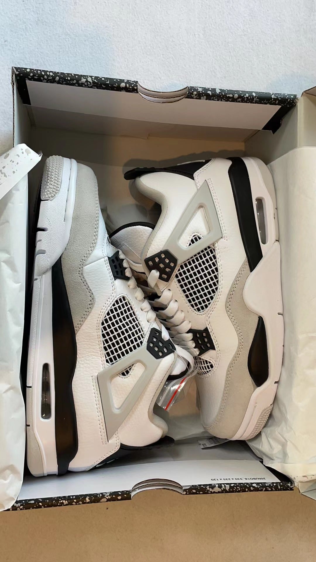 sneaker shoes New basketball shoes for men and women