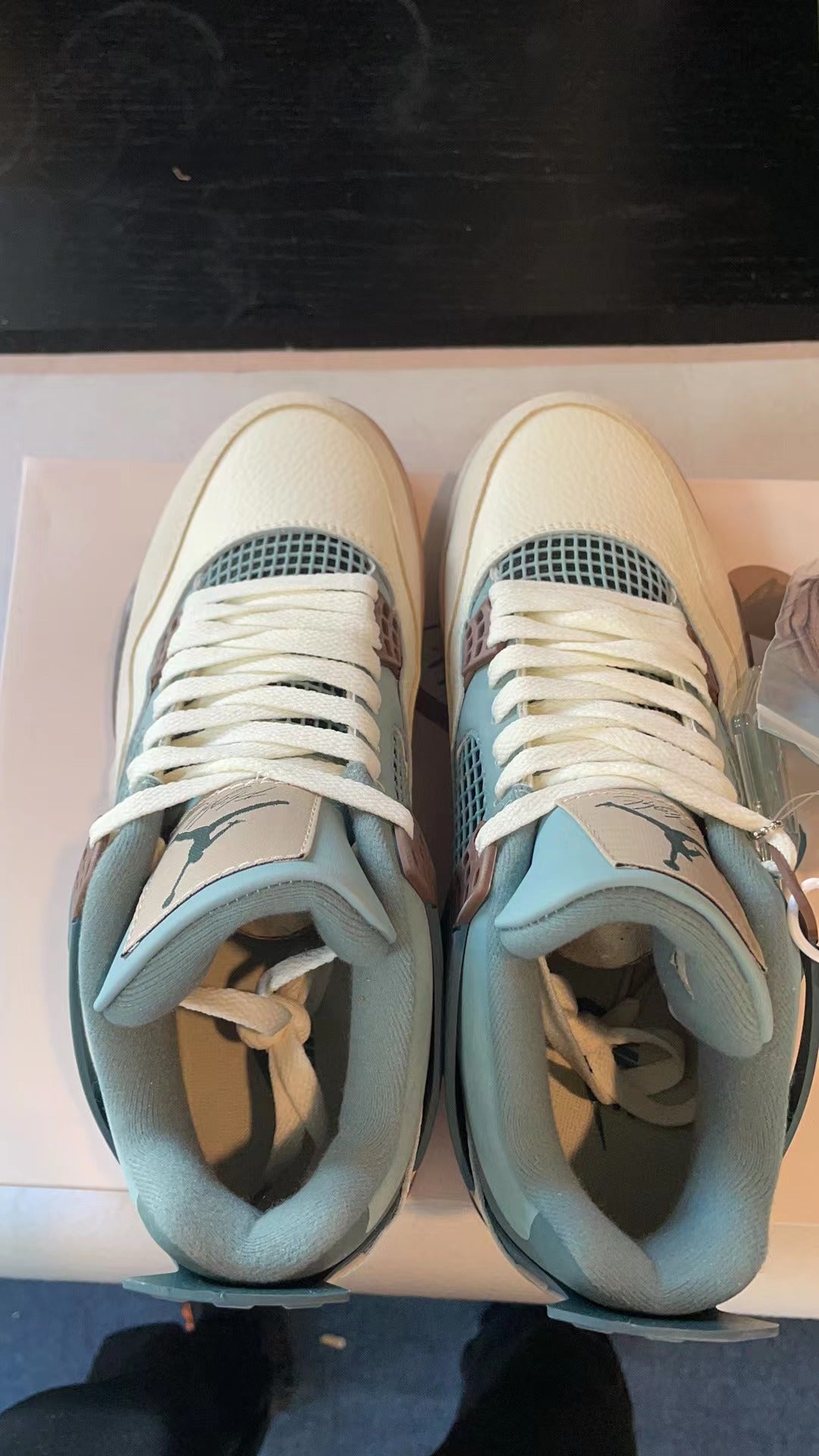 sneaker shoes Basketball shoes for women and men