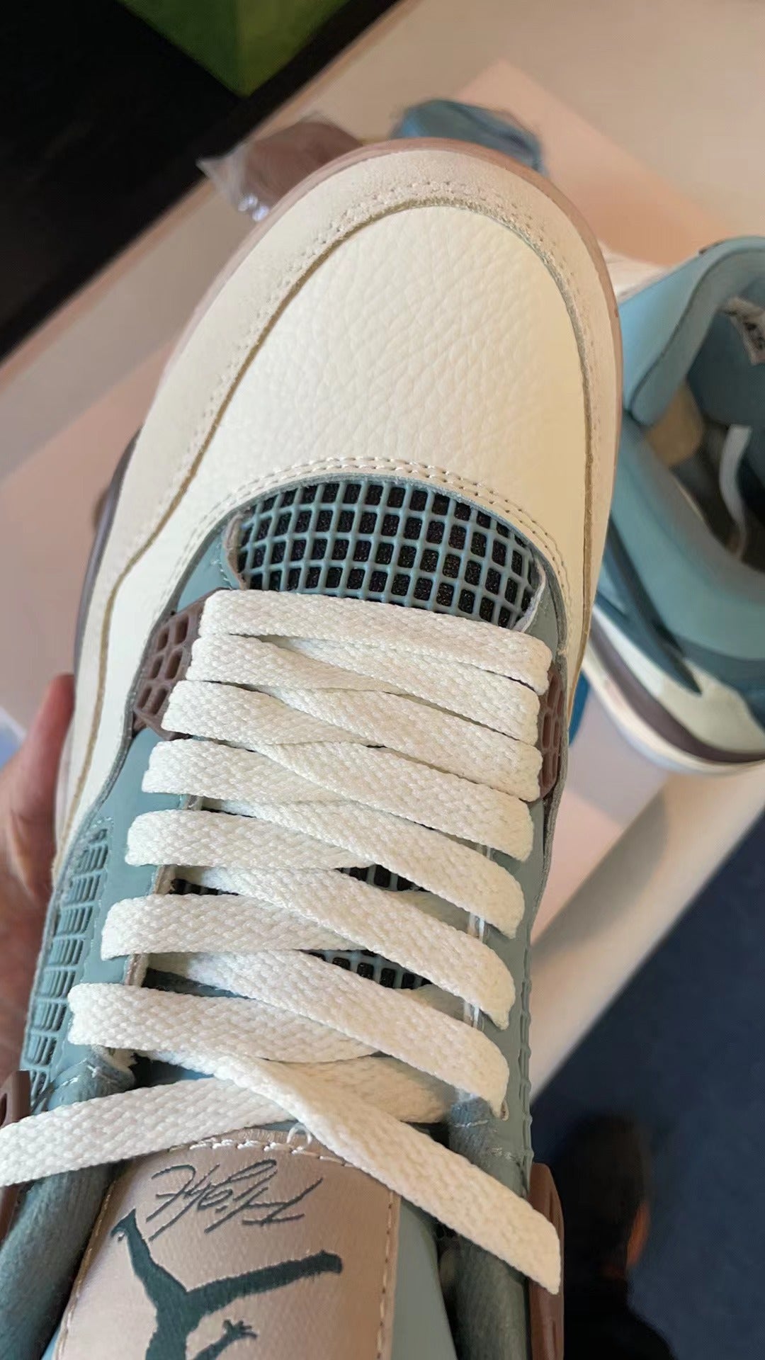 sneaker shoes Basketball shoes for women and men