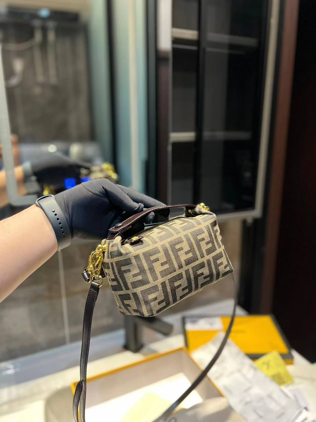 VL - Luxury Edition Bags FEI 122