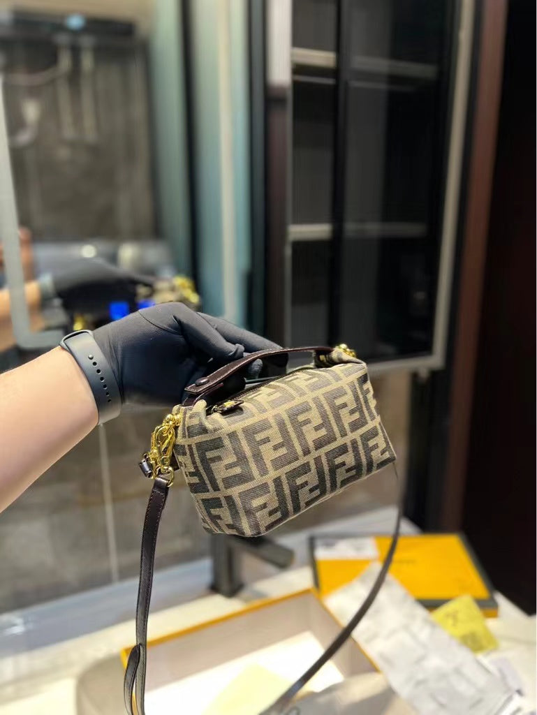 VL - Luxury Edition Bags FEI 122
