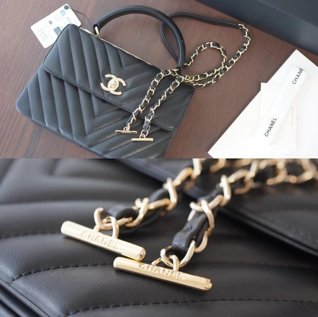 Luxury accessories A34