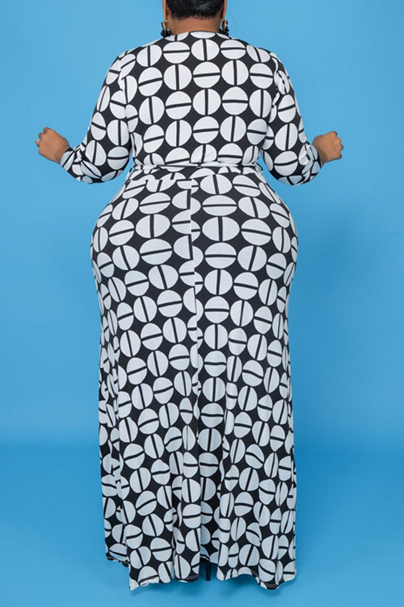 Plus Size Digital Print V Neck Lace-up Dress