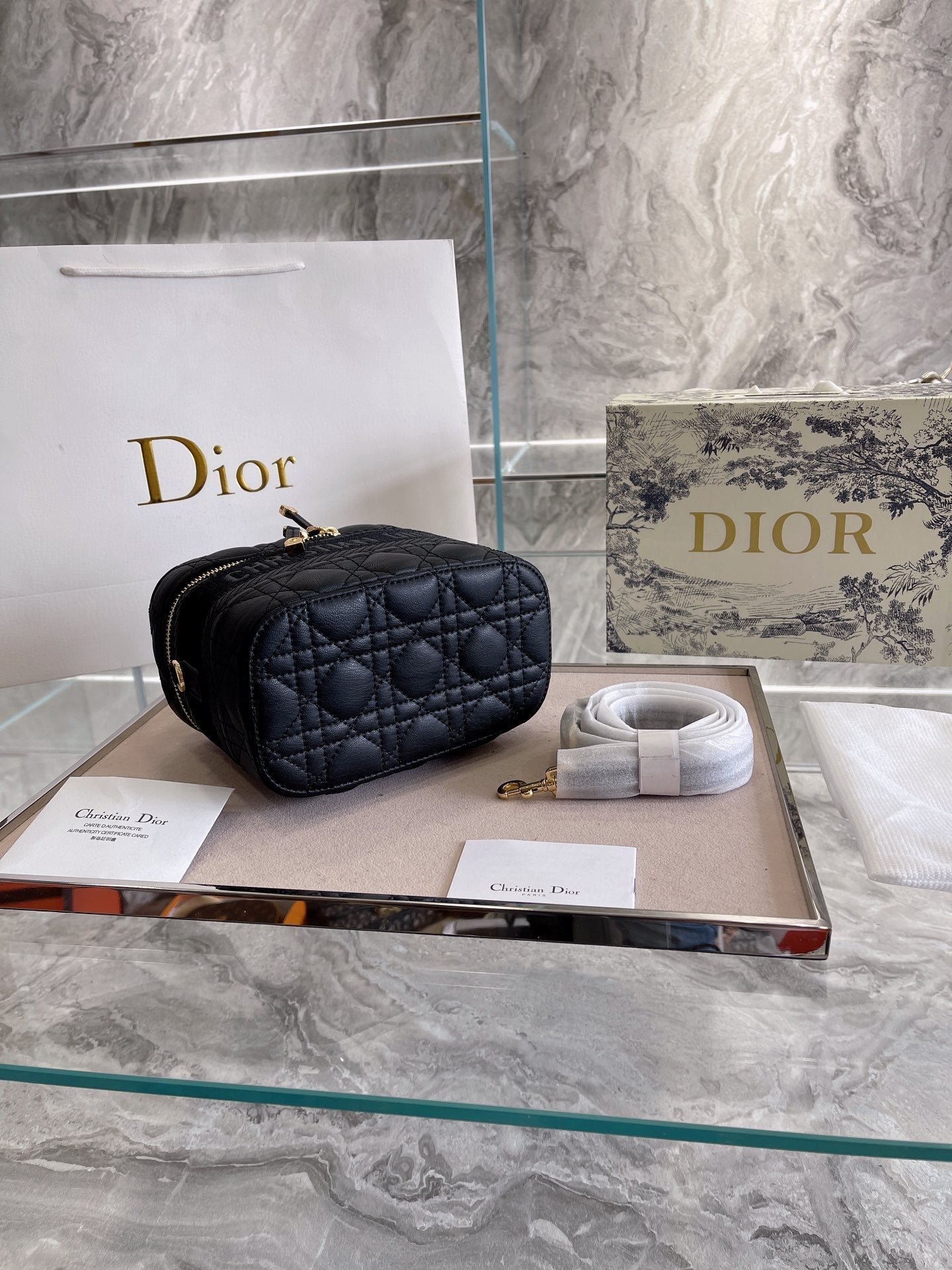 VL - Luxury Edition Bags DIR 215