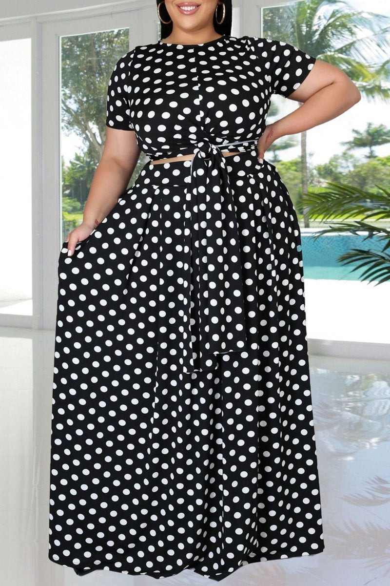 Plus Size Digital Print Lace-up Top & Skirt