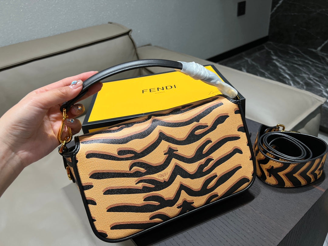 VL - Luxury Edition Bags FEI 251