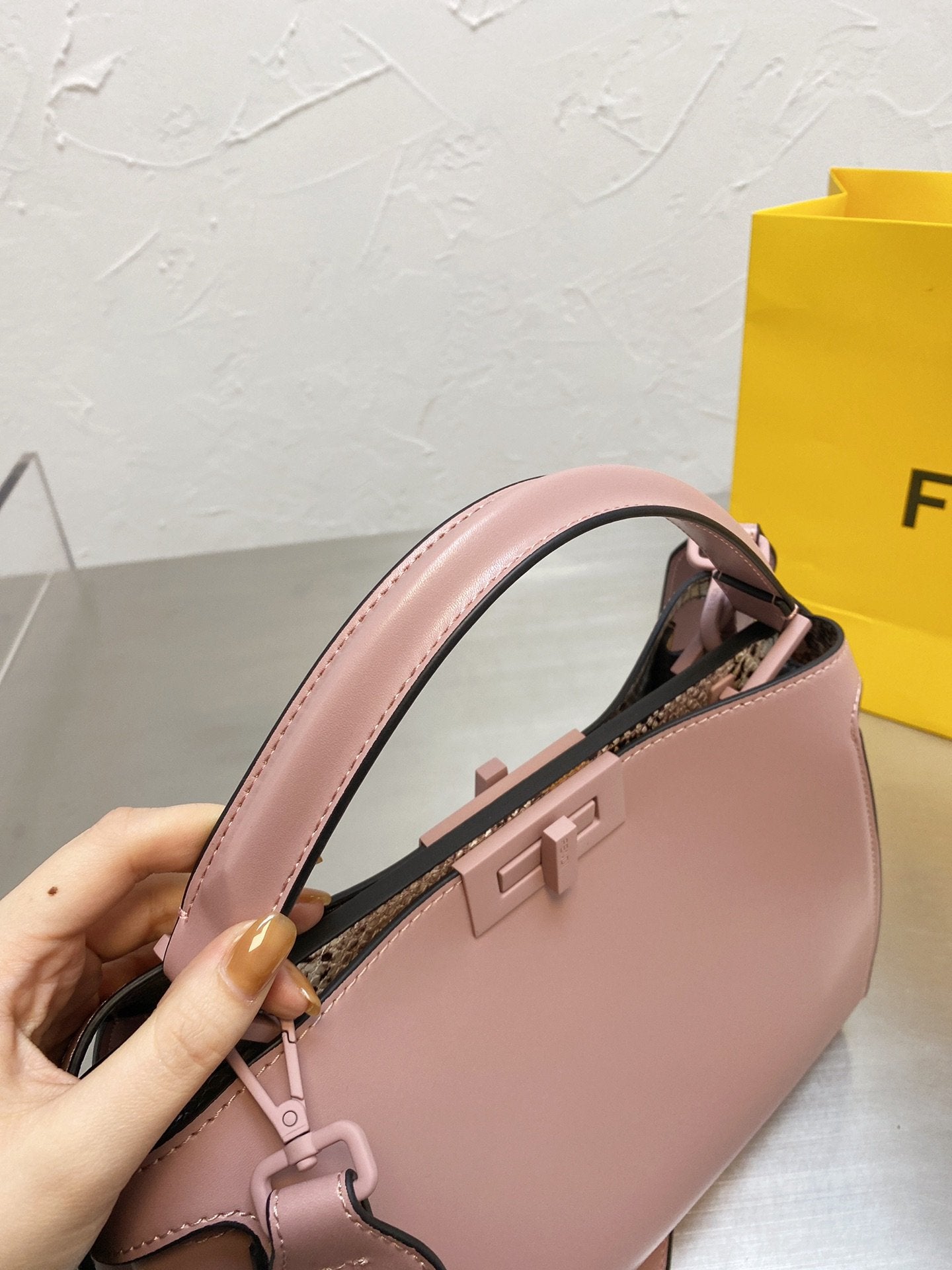 VL - Luxury Edition Bags FEI 156