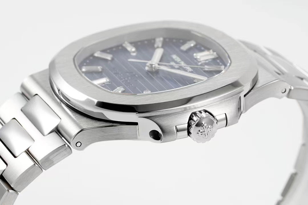 Luxury accessories A19