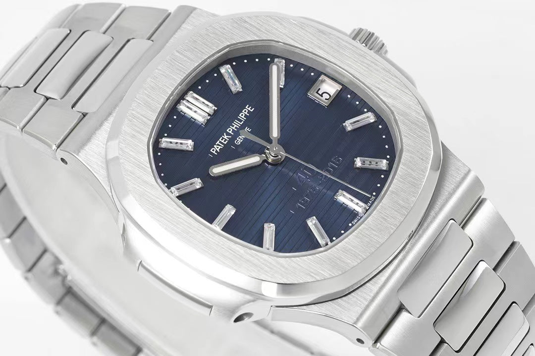 Luxury accessories A19