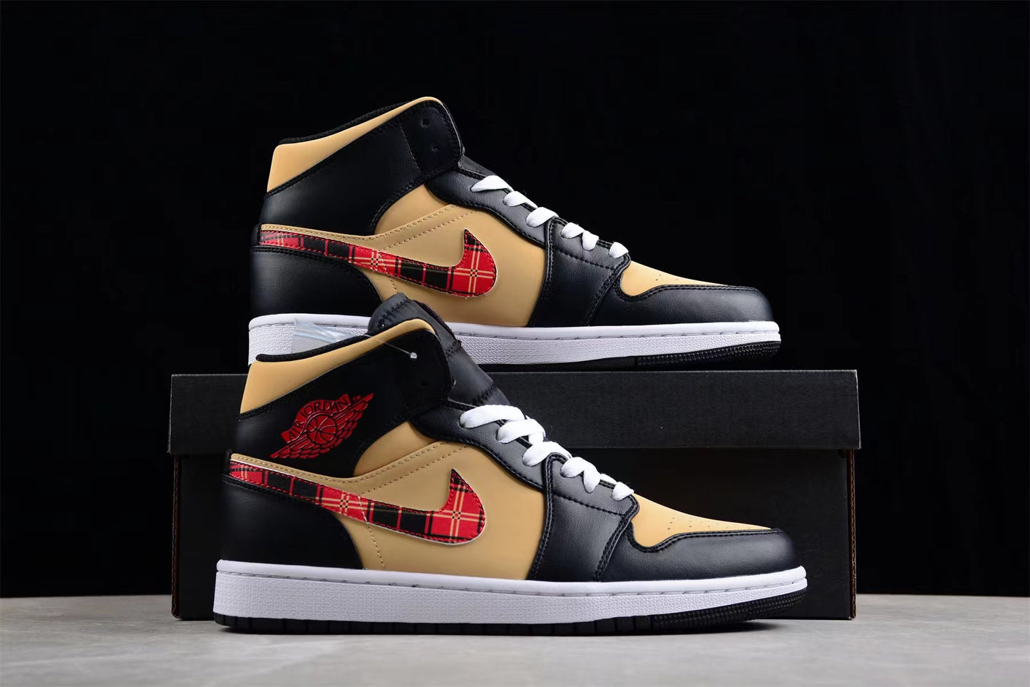 sneaker shoes for wmen and men NK01