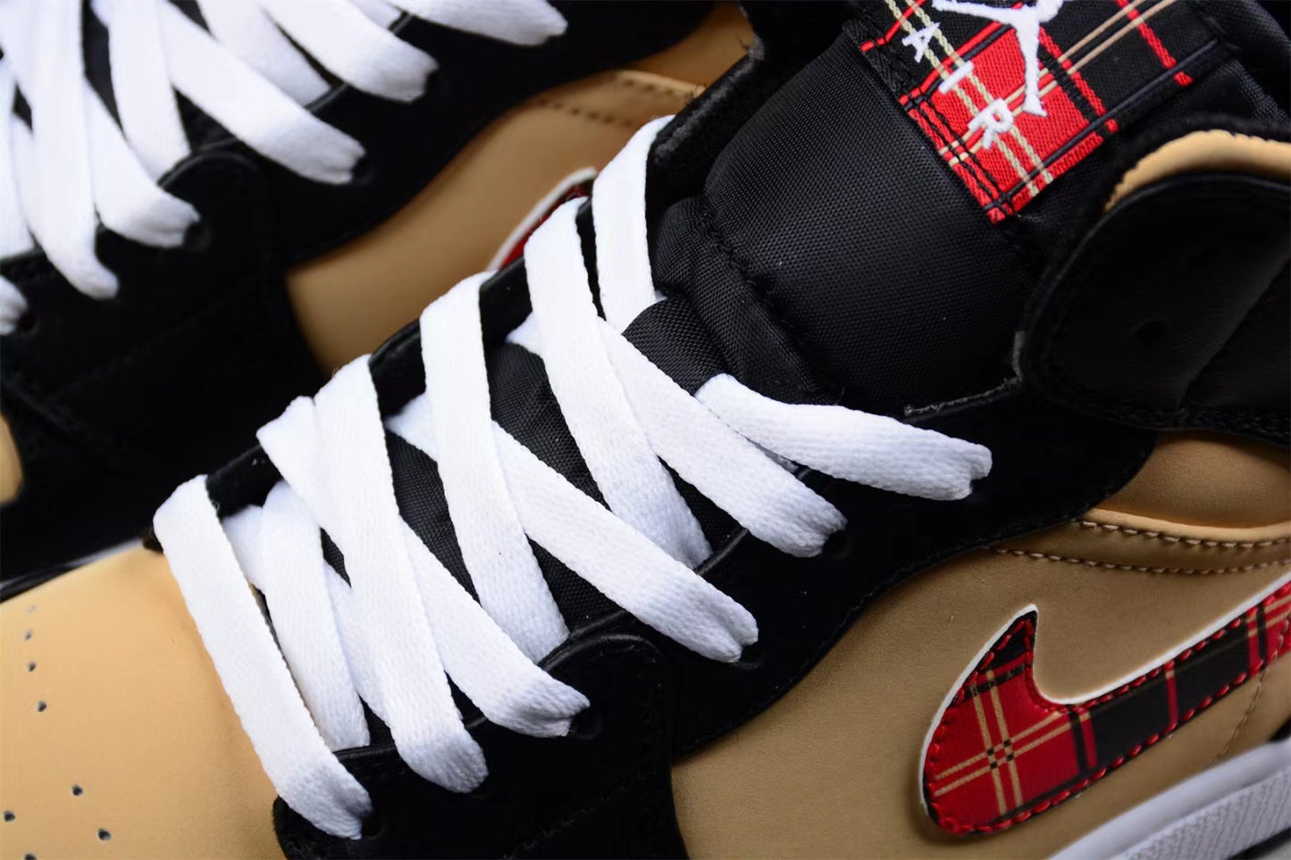 sneaker shoes for wmen and men NK01