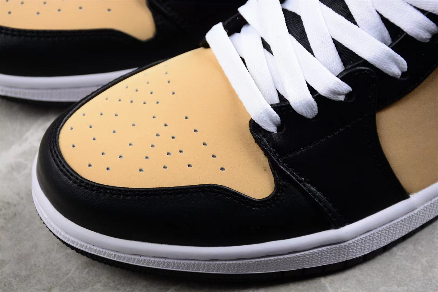 sneaker shoes for wmen and men NK01