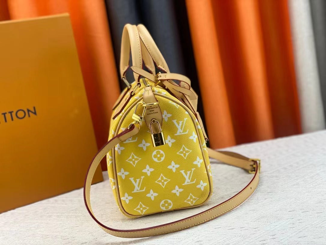 Luxury accessories women bags